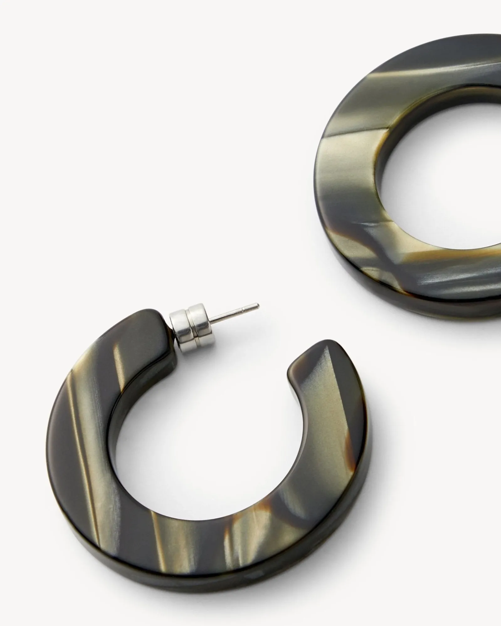 Kate Hoops