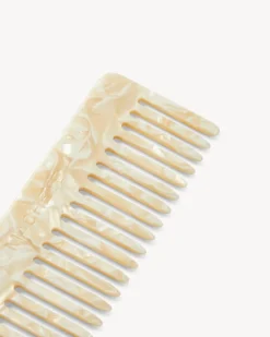 No. 2 Comb