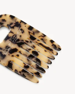 No. 4 Comb