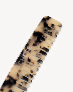 No. 3 Comb