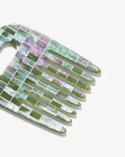 No. 4 Comb