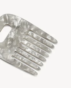 No. 4 Comb