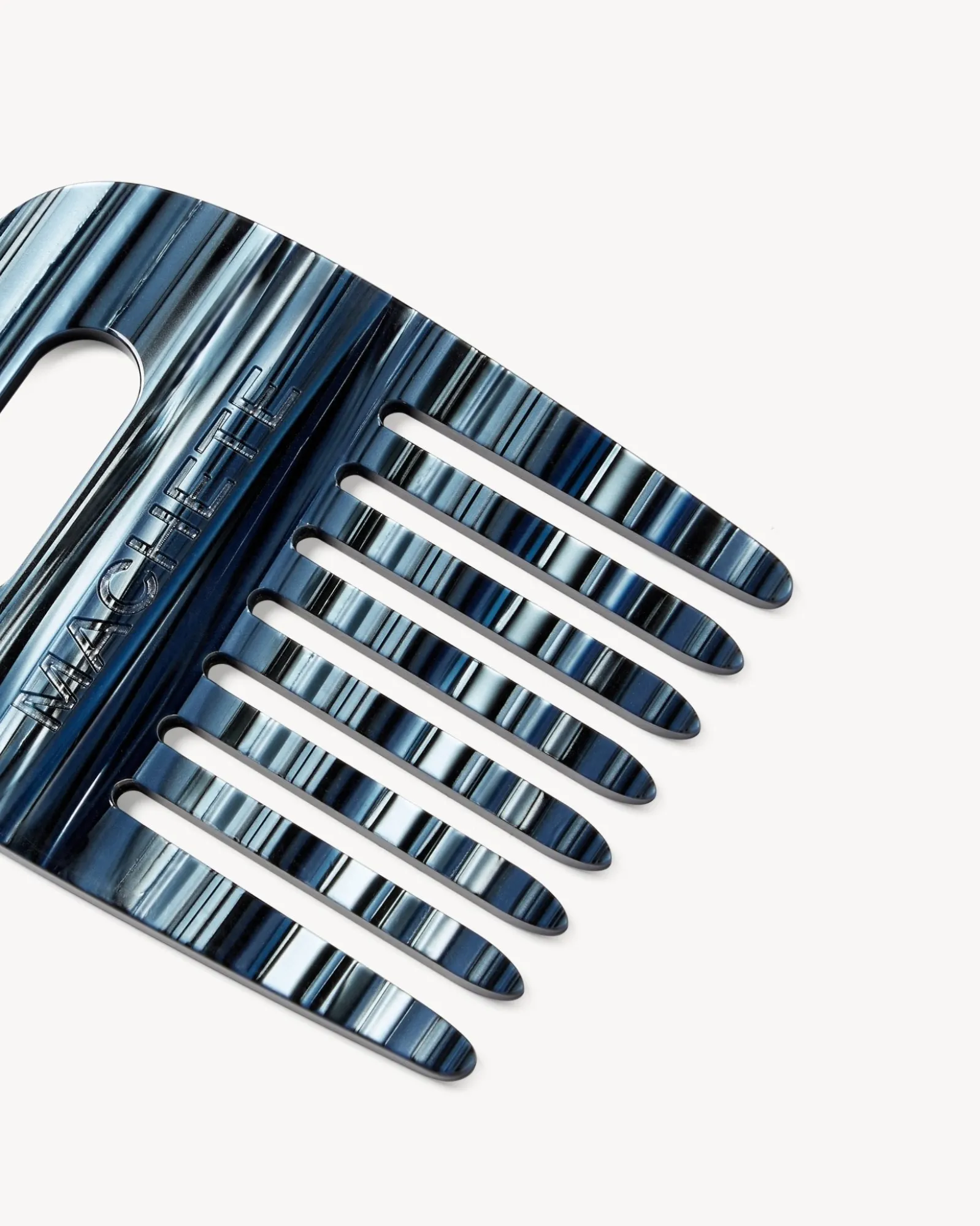 No. 4 Comb