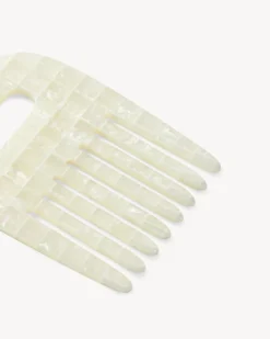No. 4 Comb