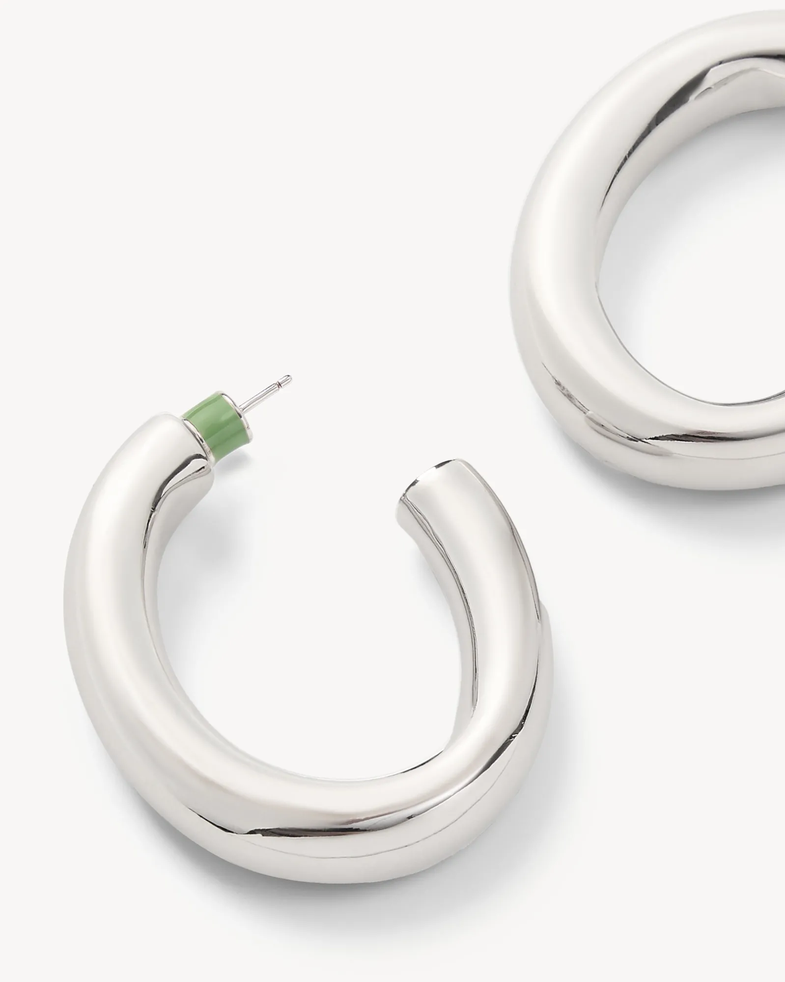 1.5" Perfect Oval Hoops
