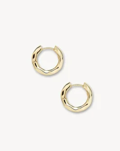 Petite Wavy Hoops